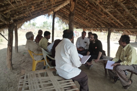 An Italian member of Sumud participating in the enquiry's evaluation.