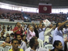 erster legaler Kongress der Kommunistischen Arbeiterpartei Tunesiens PCOT