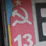 Hammer und Sichel statt ukrainischen Farben