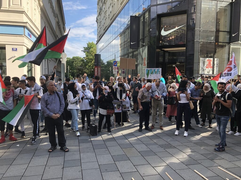 Kundgebung "Nein zu den völkerrechtswidrigen Annexionen palästinensischen Lands!"