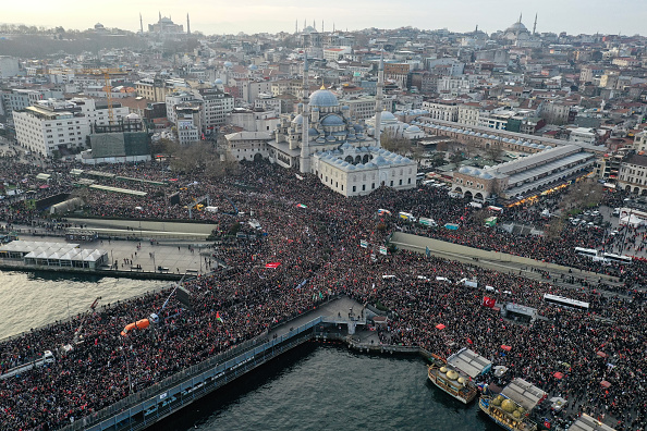 Mass demonstration in Istanbul for Gaza